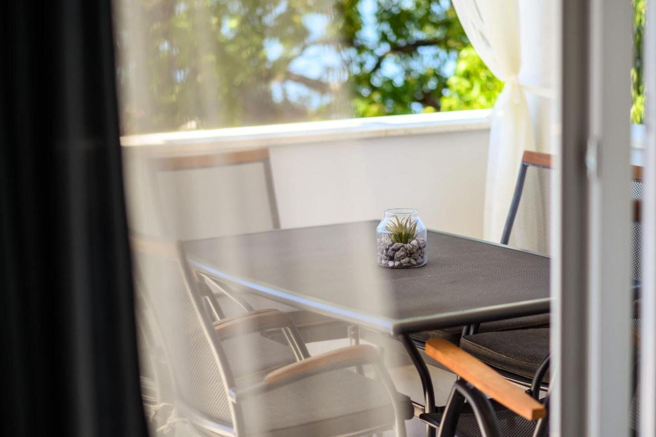 קומרנה Apartments Morska Vila 3 מראה חיצוני תמונה