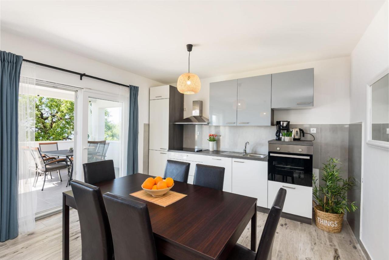 קומרנה Apartments Morska Vila 3 מראה חיצוני תמונה