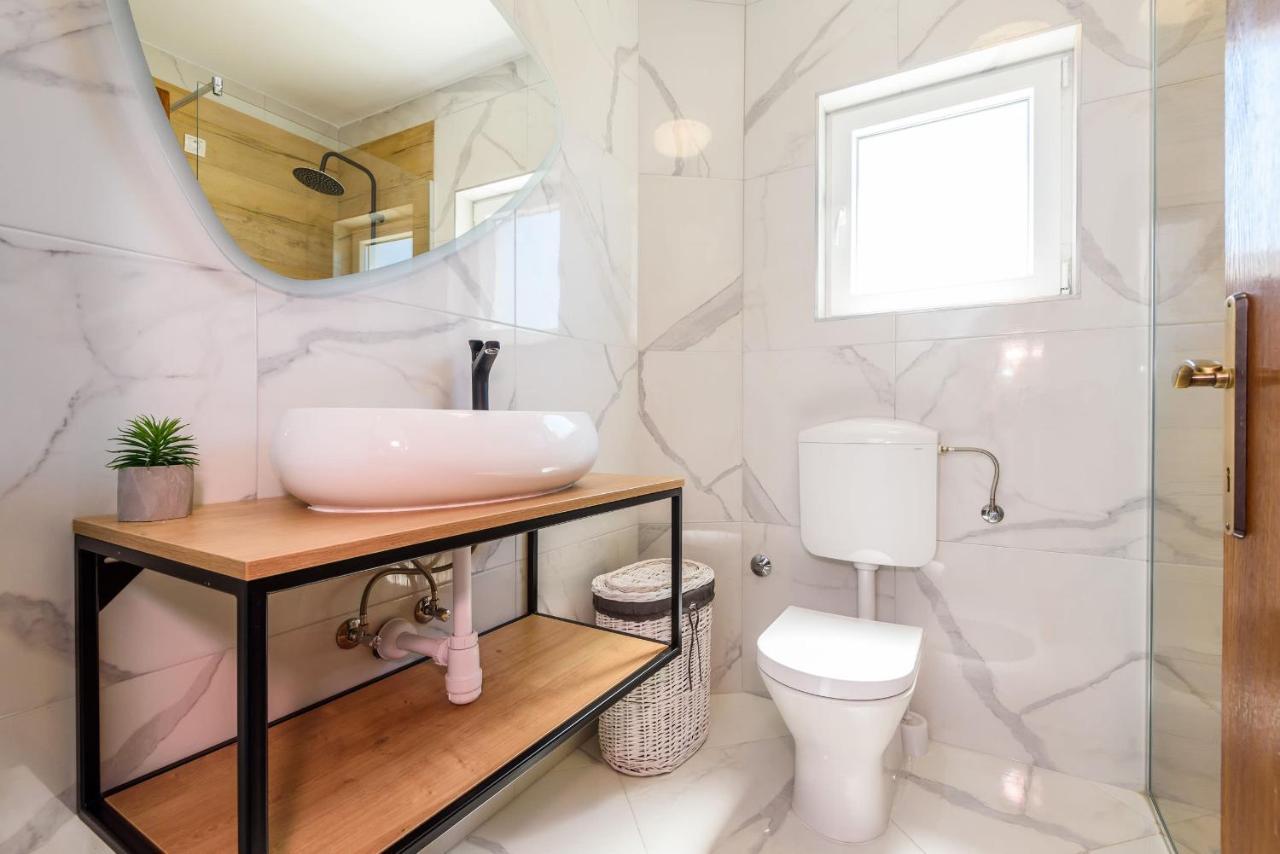 קומרנה Apartments Morska Vila 3 מראה חיצוני תמונה